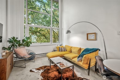 Talisman Condominium, architect-designed midcentury building.