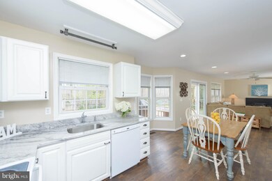 1497 Amberwood Dr S, Annapolis, MD 21409 - photo 5