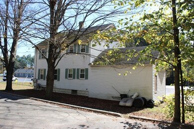 105 Sunderland Rd, South Deerfield, MA 01373 - photo 4