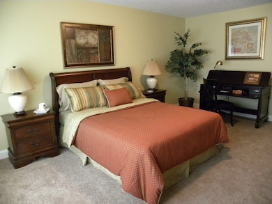 517 Ideal Ln unit 613, Ludlow, MA 01056 - photo 7