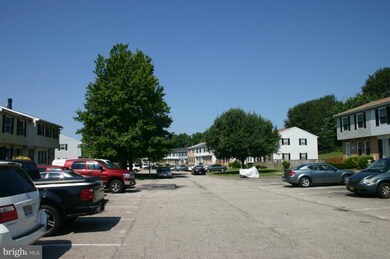 641 Burlington Ct, Edgewood, MD 21040 - photo 2