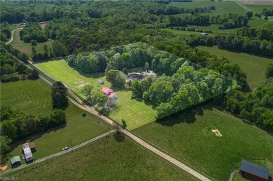 10 Beautiful Acres!