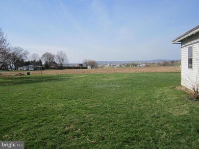 979 W Main St, New Holland, PA 17557 - photo 6