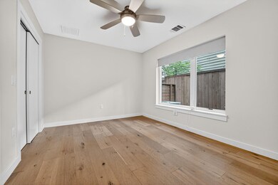 2301 Bluebonnet Ln unit 5, Austin, TX 78704 - photo 7