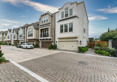 8302 Ginger Oak St, Houston, TX 77055 - photo 3