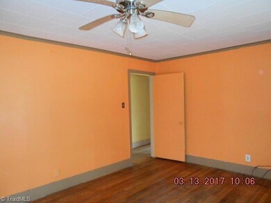 1986 Lakeview Rd, Asheboro, NC 27203 - photo 7