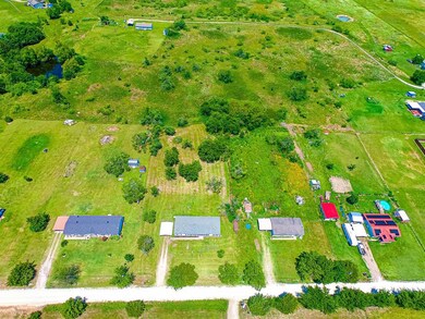 3317 SW County Road 1130, Corsicana, TX 75110 - photo 6