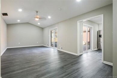 3215 Slate Creek Ct, New Albany, IN 47150 - photo 4