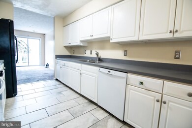 6027 64th Ave, Riverdale, MD 20737 - photo 2