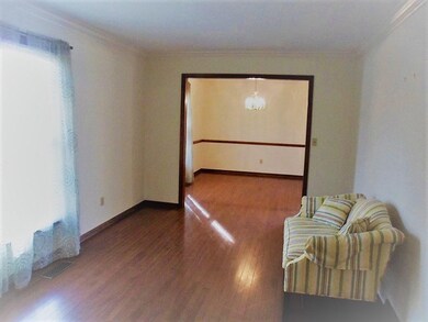 308 Farmbrook Cir, Frankfort, KY 40601 - photo 7