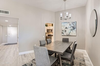 17420 N Boswell Blvd, Sun City, AZ 85373 - photo 2