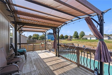 810 N Cloverdale Ct, Independence, MO 64056 - photo 5