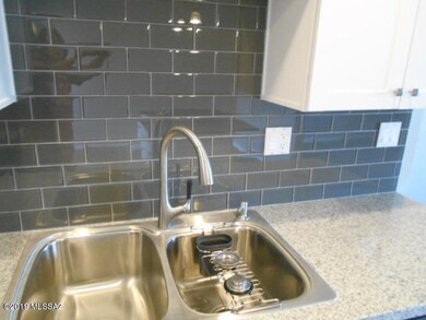 7964 E Victoria Dr, Tucson, AZ 85730 - photo 6