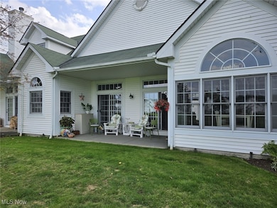 8 Golf View Ln, North Olmsted, OH 44070 - photo 5