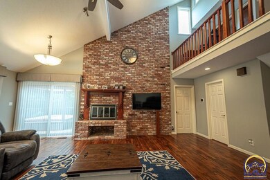 3845 SW Worwick Town Rd, Topeka, KS 66610 - photo 2