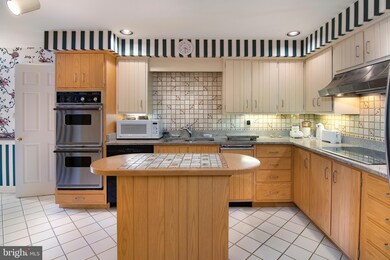 101 Cheswold Ln unit 2-A, Haverford, PA 19041 - photo 7