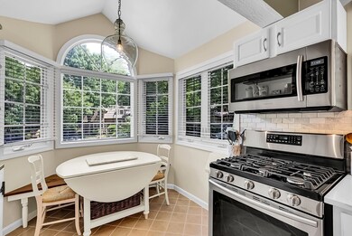 1 Lilac Ct unit 1, Hopkinton, MA 01748 - photo 4