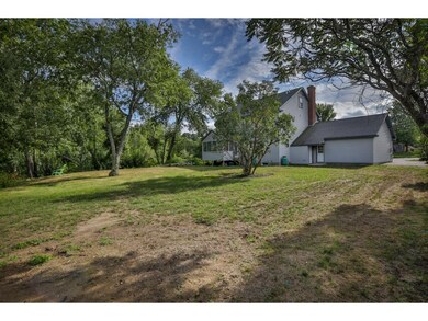 64 Clement Rd, Hudson, NH 03051 - photo 4