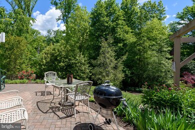 3525 Devon Dr, Falls Church, VA 22042 - photo 7