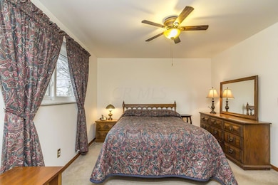 5765 Loganwood Rd, Columbus, OH 43229 - photo 6