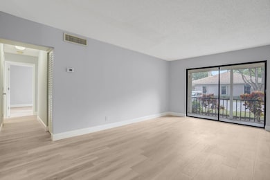 9840 Pineapple Tree Dr unit 1030, Boynton Beach, FL 33436 - photo 3