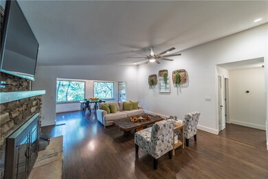 5 Arnold Ln, Bella Vista, AR 72715 - photo 6