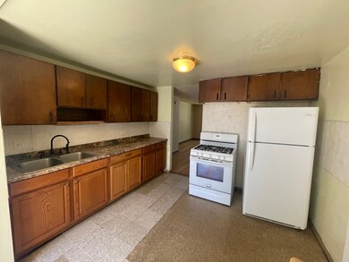 625 Santa fe Ave, Carpentersville, IL 60110 - photo 5