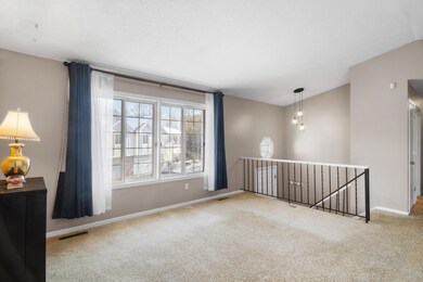 Bright, split-entry townhome