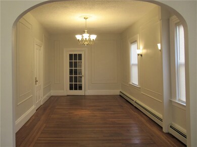 131 Sutton St, Providence, RI 02903 - photo 4