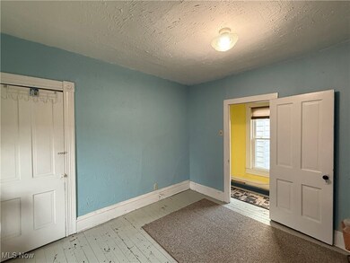 611 Riverside Dr, Saint Marys, WV 26170 - photo 7