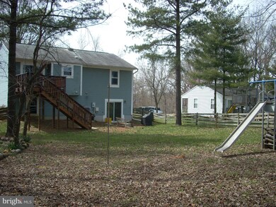 1047 Saint Michaels Dr, Bowie, MD 20721 - photo 4