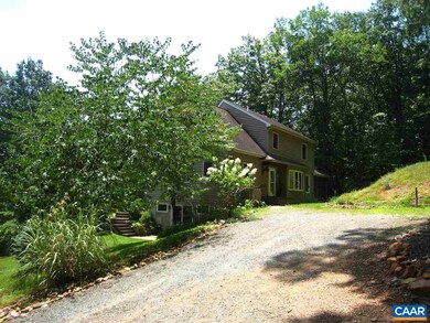631 Stone Chimneys Rd, Nellysford, VA 22958 - photo 4