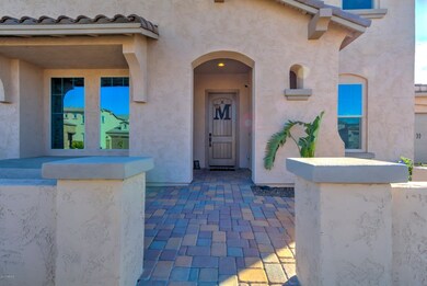 1005 E Hampton Ln-7