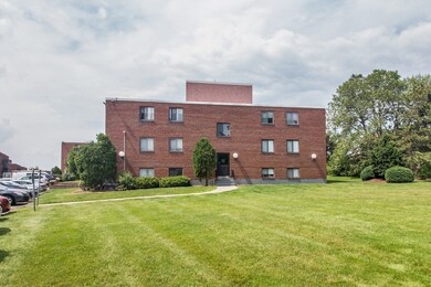 100 Governors Dr unit 15, Winthrop, MA 02152 - photo 3