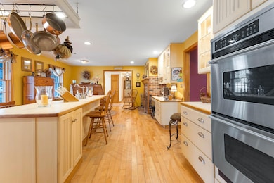 80 Frost Hill Ave_0116