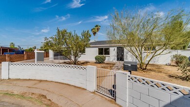 2716 W Echo Ln-3