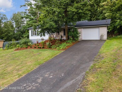 49 Sterup Dr, Troy, NY 12180 - photo 2