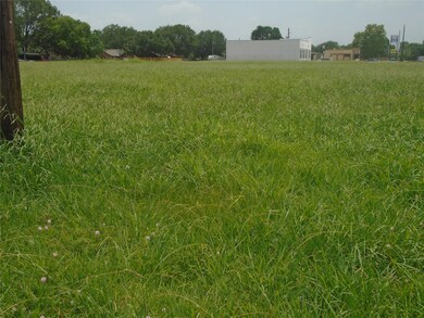 1821 Louise St, Rosenberg, TX 77471 - photo 2