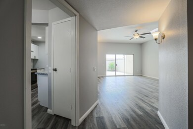 17325 N Del Webb Blvd, Sun City, AZ 85373 - photo 2