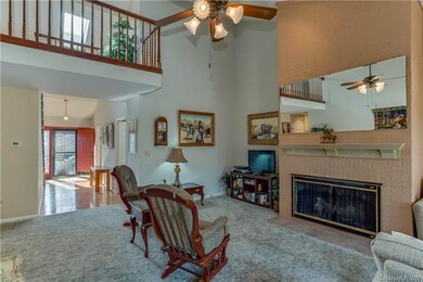 Gas log fireplace