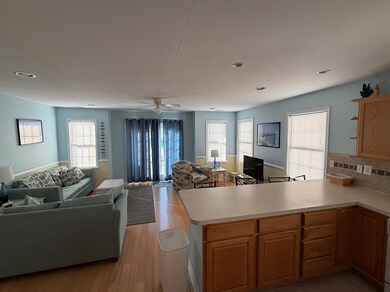 351 E Wildwood Ave unit 201, Wildwood, NJ 08260 - photo 3