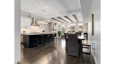 219 N Larch Ave, Elmhurst, IL 60126 - photo 6