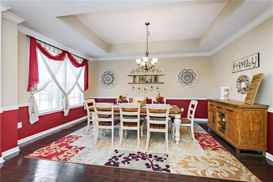 Large formal dining that can accommodate the whole family during the holidays. 