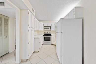 2732 SW Matheson Ave unit 112-H2, Palm City, FL 34990 - photo 6