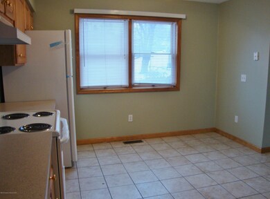 2 Scott St unit 4, Moosic, PA 18507 - photo 6