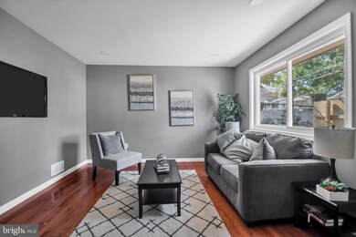 914 Kayak Ave, Capitol Heights, MD 20743 - photo 3