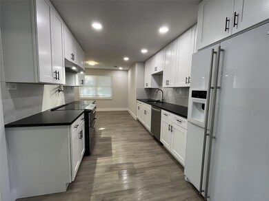 8400 Donna Dr, North Richland Hills, TX 76182 - photo 5