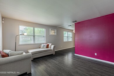 6723 Daughtry Blvd S, Jacksonville, FL 32210 - photo 7