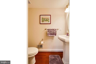9946 Veiled Dawn, Laurel, MD 20723 - photo 4
