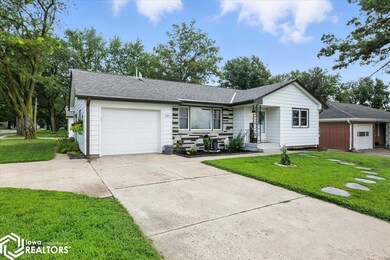 1320 Garfield Ave, Harlan, IA 51537 - photo 3